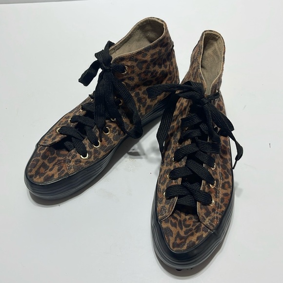 Sixtyseven - leopard with black trim high top sneakers - Size 36 US 5.5-6 - Picture 1 of 10